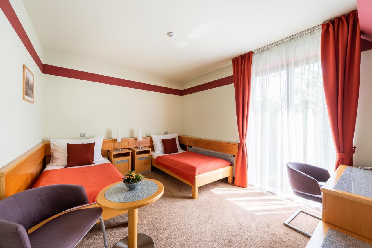 Jan Maria Hotel اوسترافا المظهر الخارجي الصورة