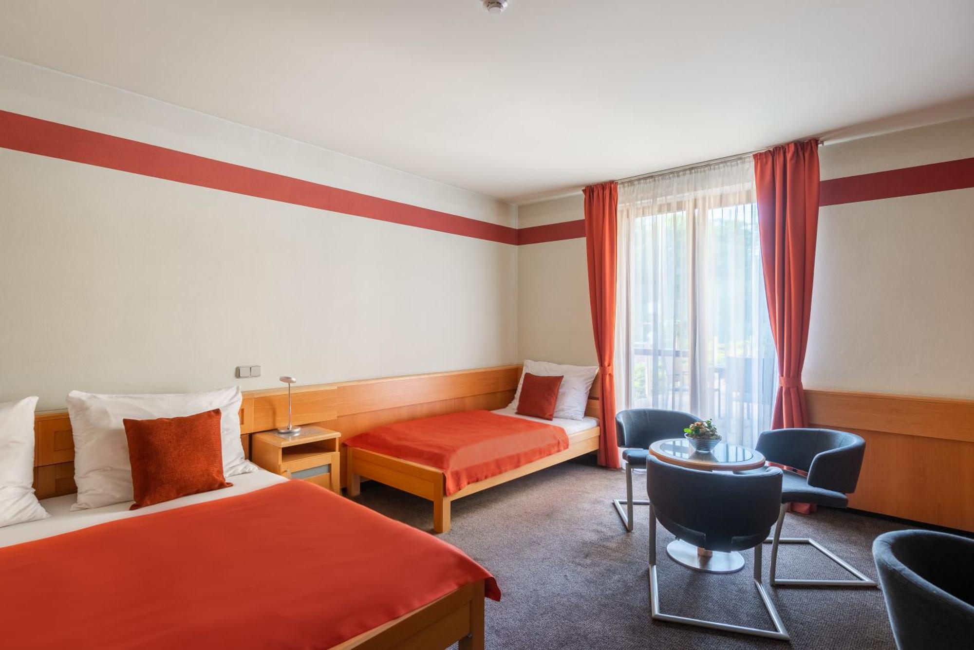 Jan Maria Hotel اوسترافا المظهر الخارجي الصورة