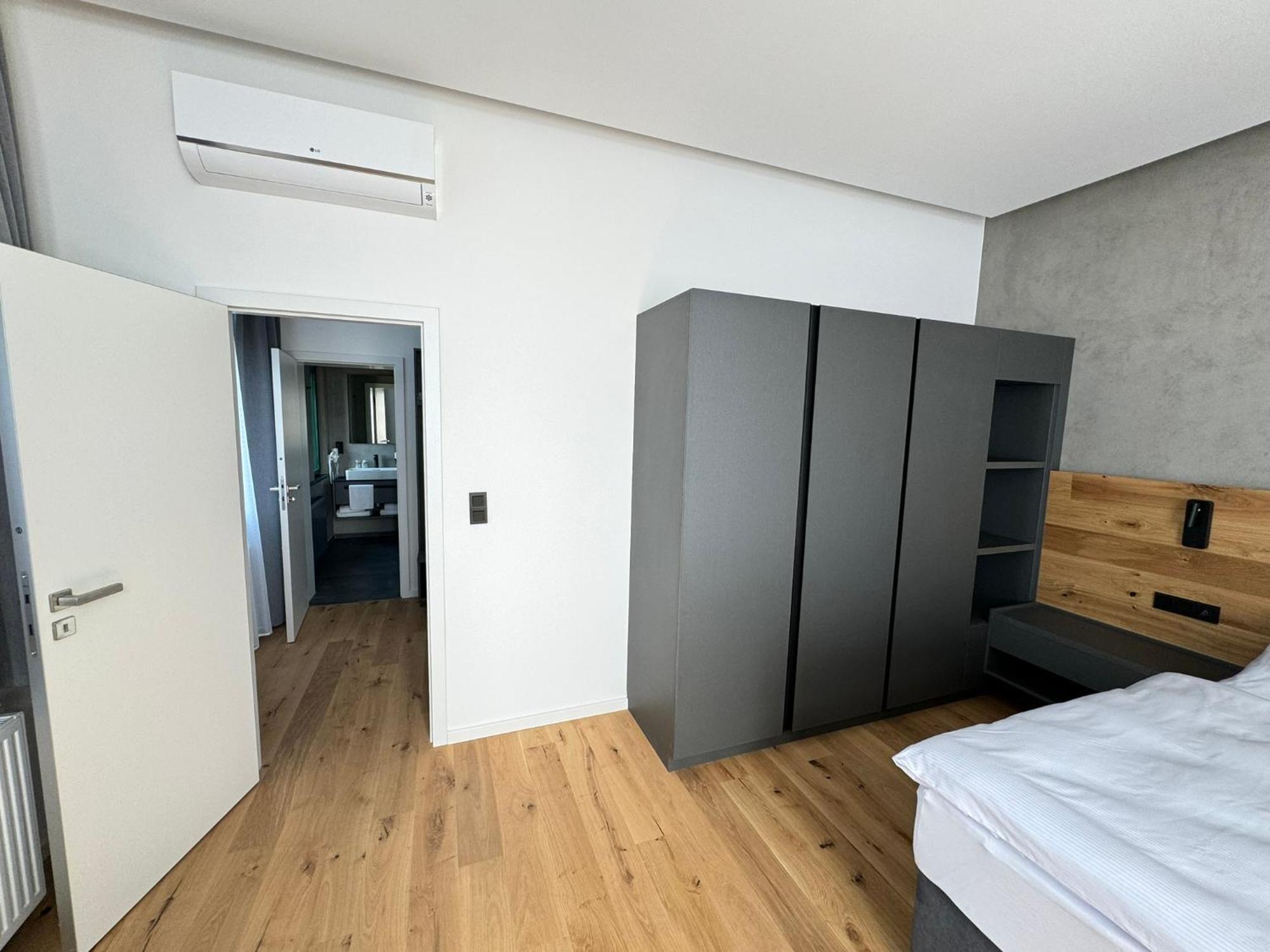 Jan Maria Hotel اوسترافا المظهر الخارجي الصورة